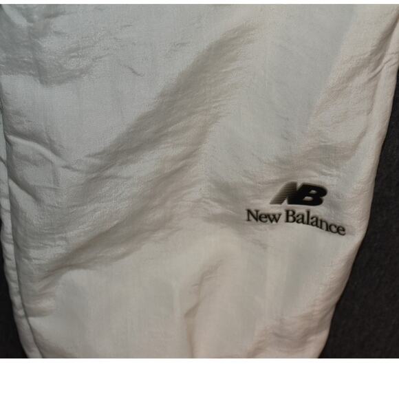 VINTAGE New Balance White Track Pants Sz Small (READ FOR MEASUREMENTS) USA Made - Picture 4 of 11